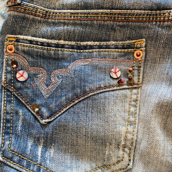 Jean Capris - Picture 6 of 7